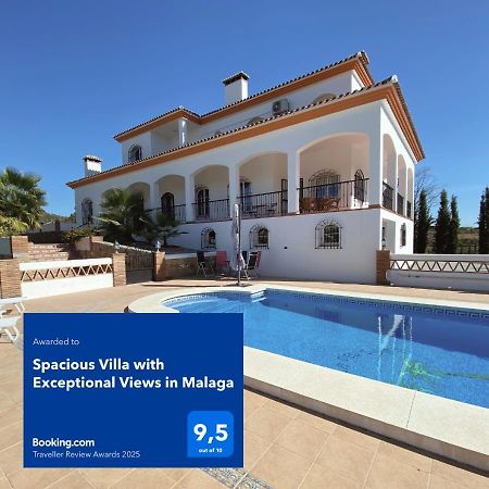 Spacious Villa With Exceptional Views In Malaga كاسارابونيلا المظهر الخارجي الصورة