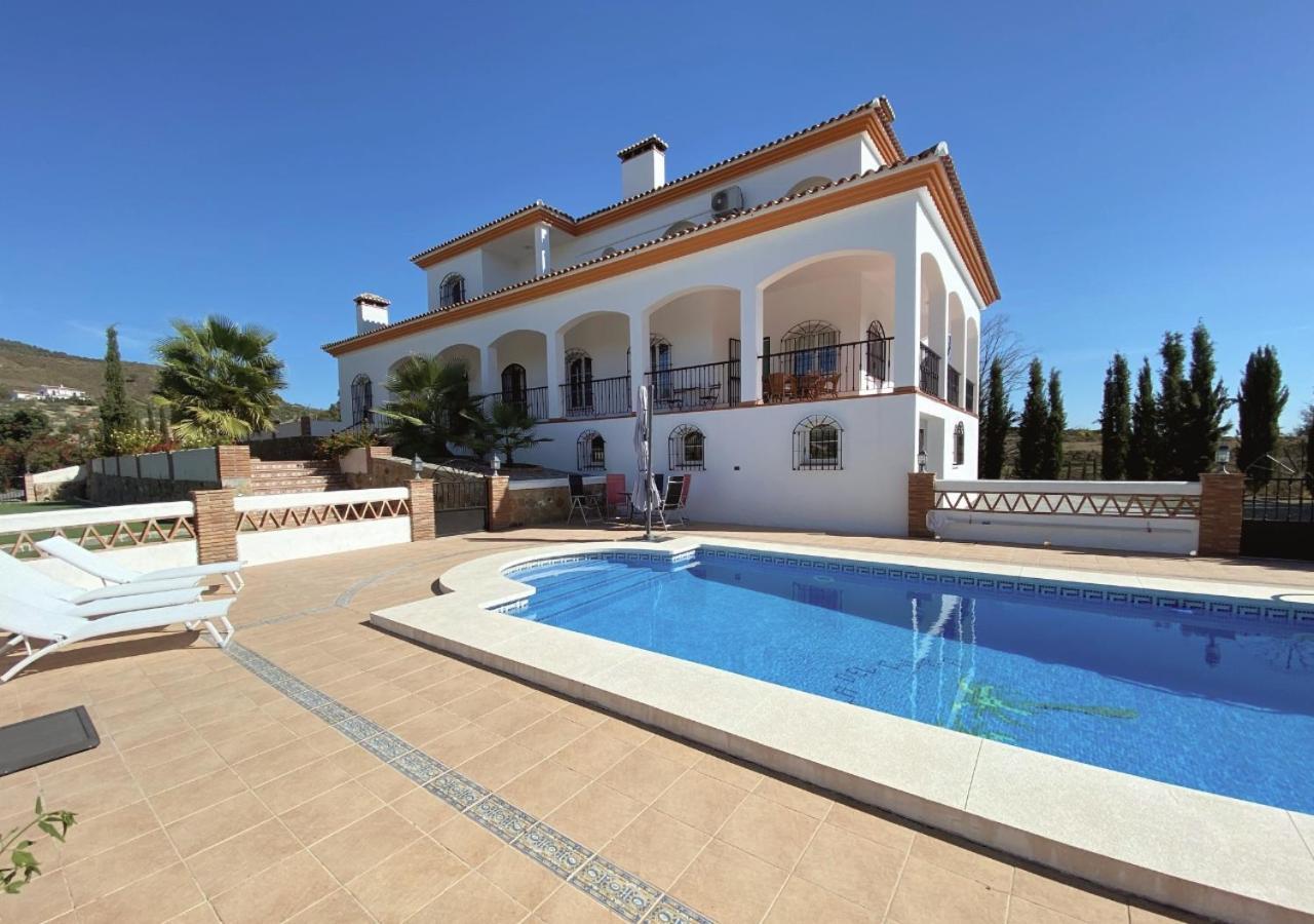 Spacious Villa With Exceptional Views In Malaga كاسارابونيلا المظهر الخارجي الصورة