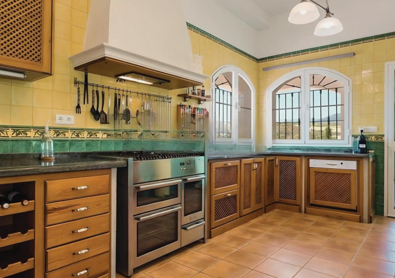 Spacious Villa With Exceptional Views In Malaga كاسارابونيلا المظهر الخارجي الصورة